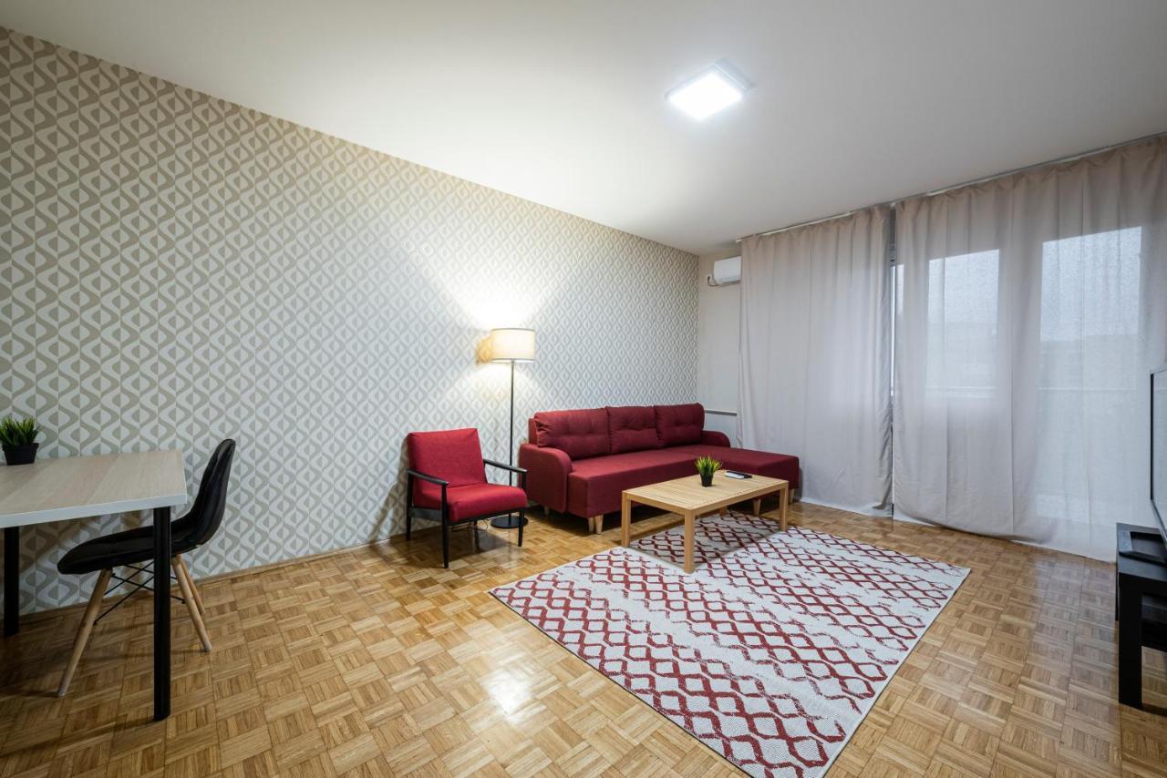 !Promo! Green Oak Riverside -Free Parking Area Novi Sad Dış mekan fotoğraf